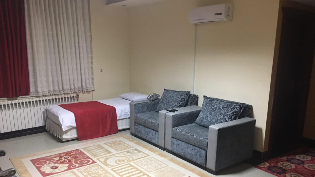 هتل رضا شیروان فضای داخلی اتاق‌ها