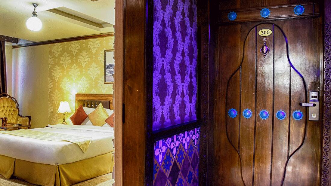 هتل کریم خان شیراز اتاق دو تخته دابل 1