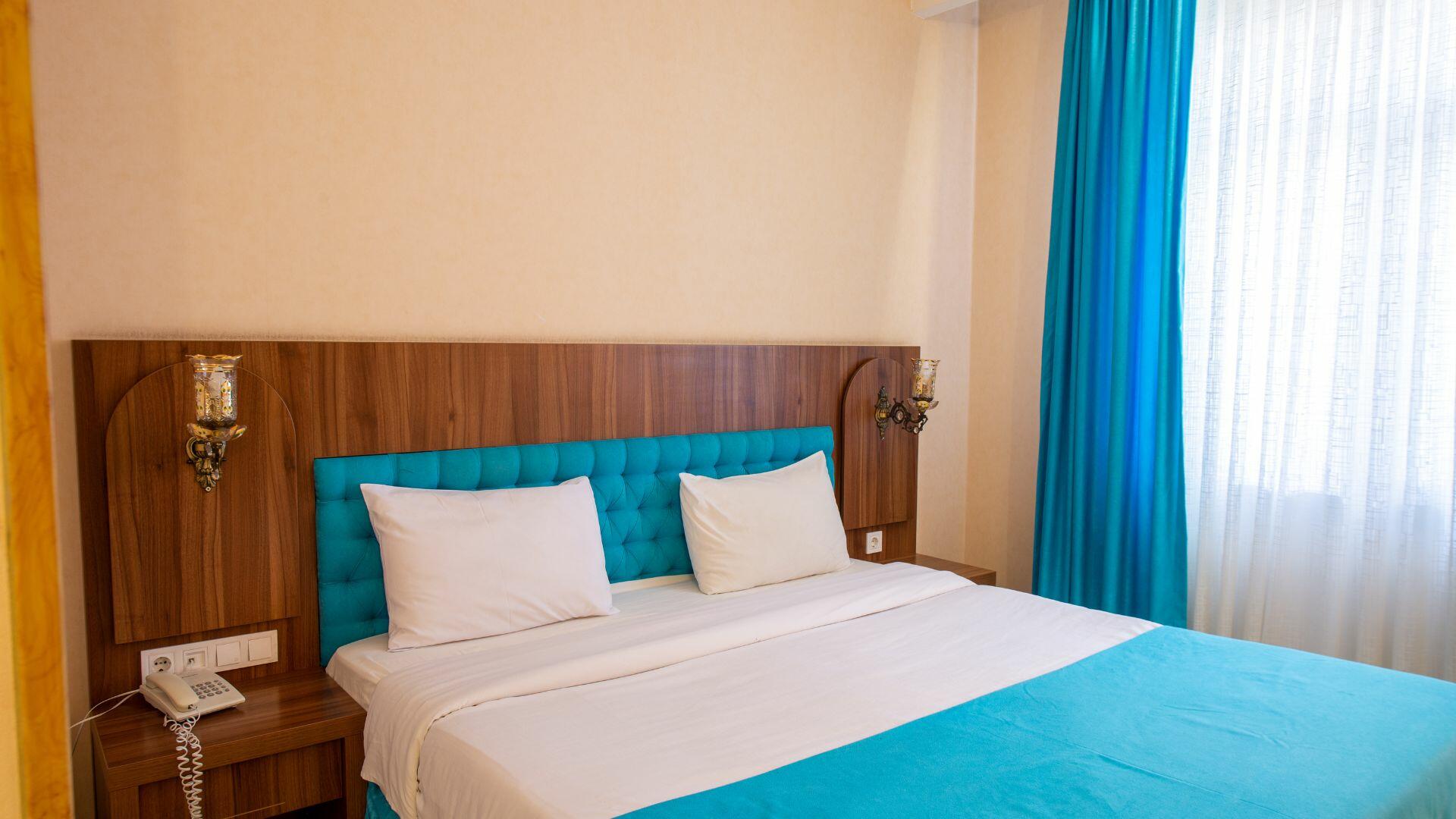 هتل ارگ شیراز اتاق دوتخته دابل 1