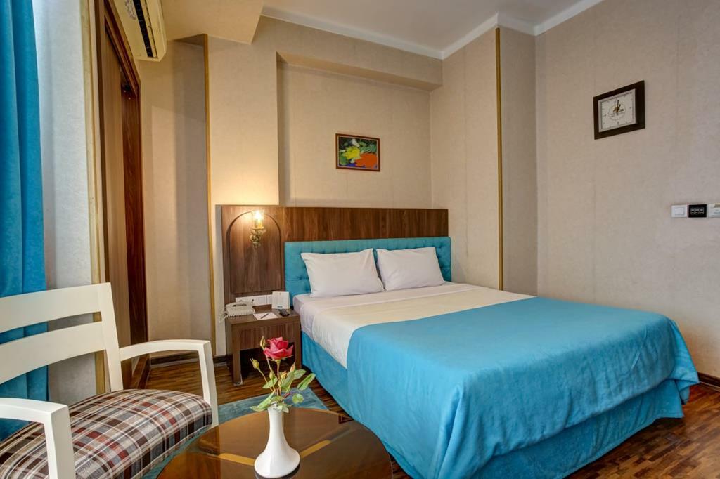 هتل ارگ شیراز اتاق دوتخته دابل 3