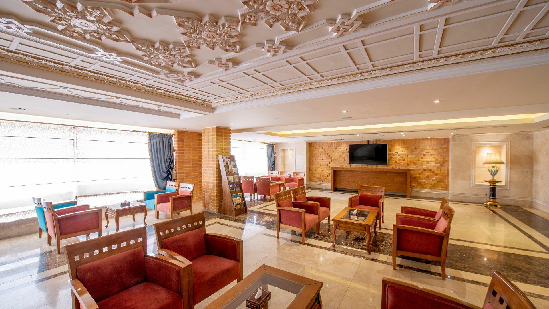 هتل زندیه شیراز لابی