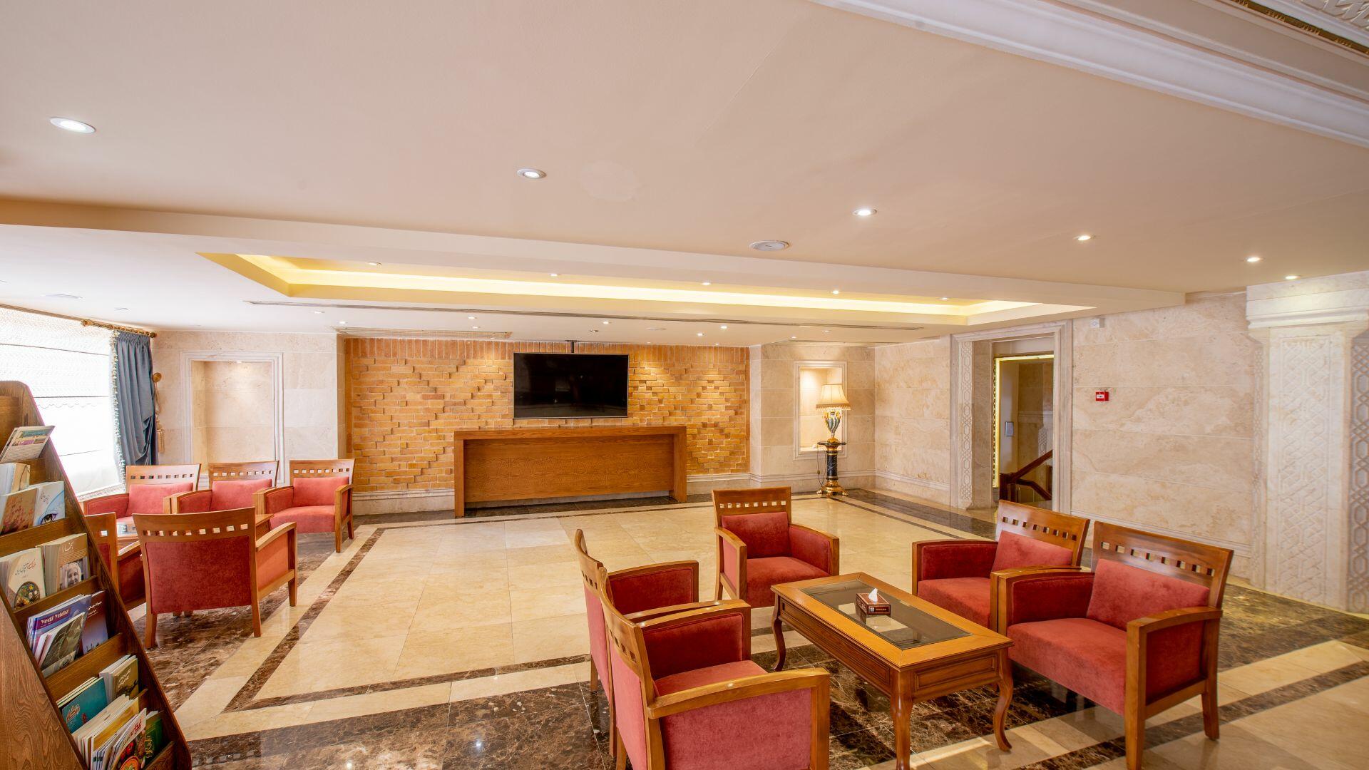 هتل زندیه شیراز لابی