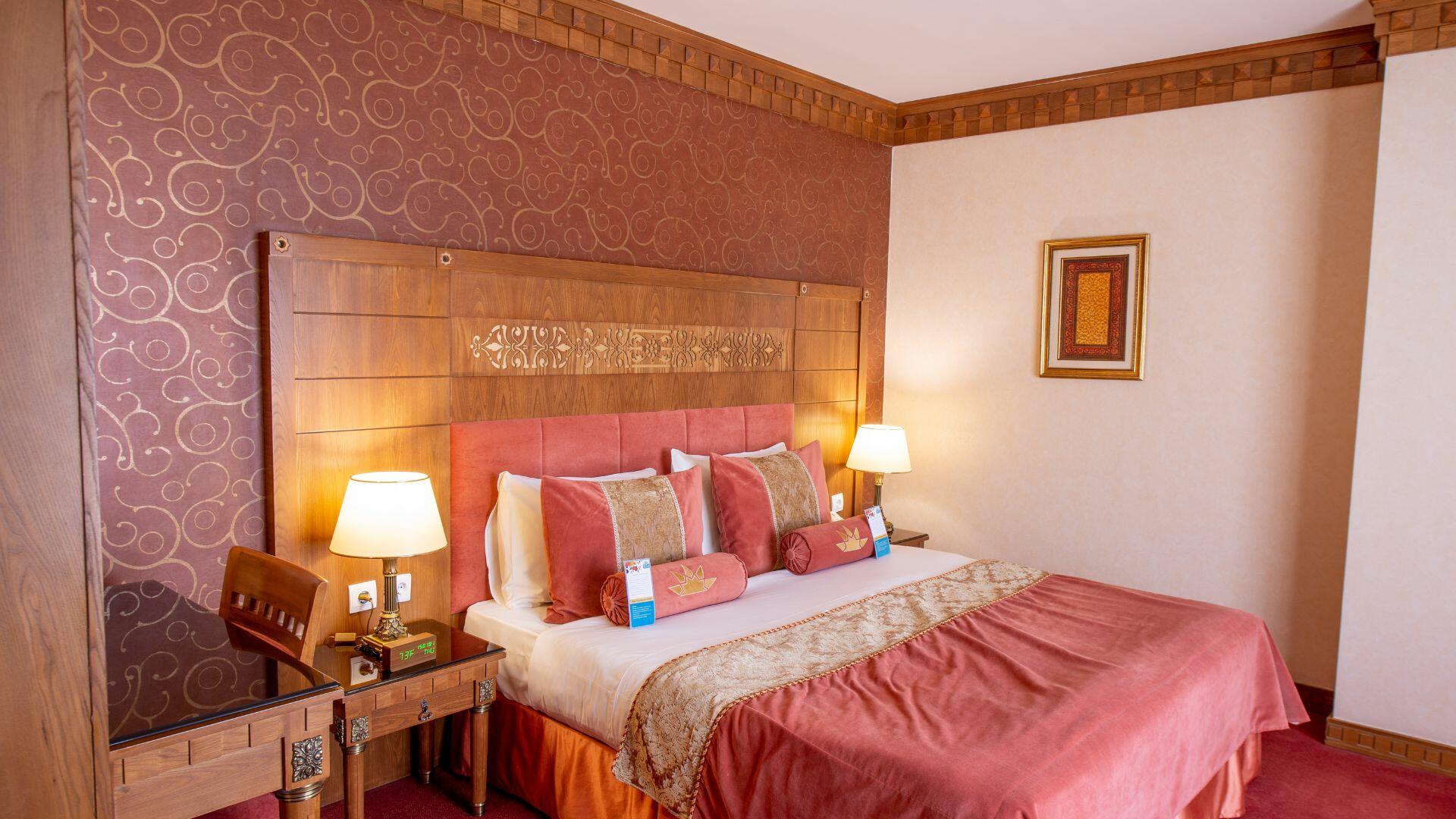 هتل زندیه شیراز اتاق دوتخته دابل 1