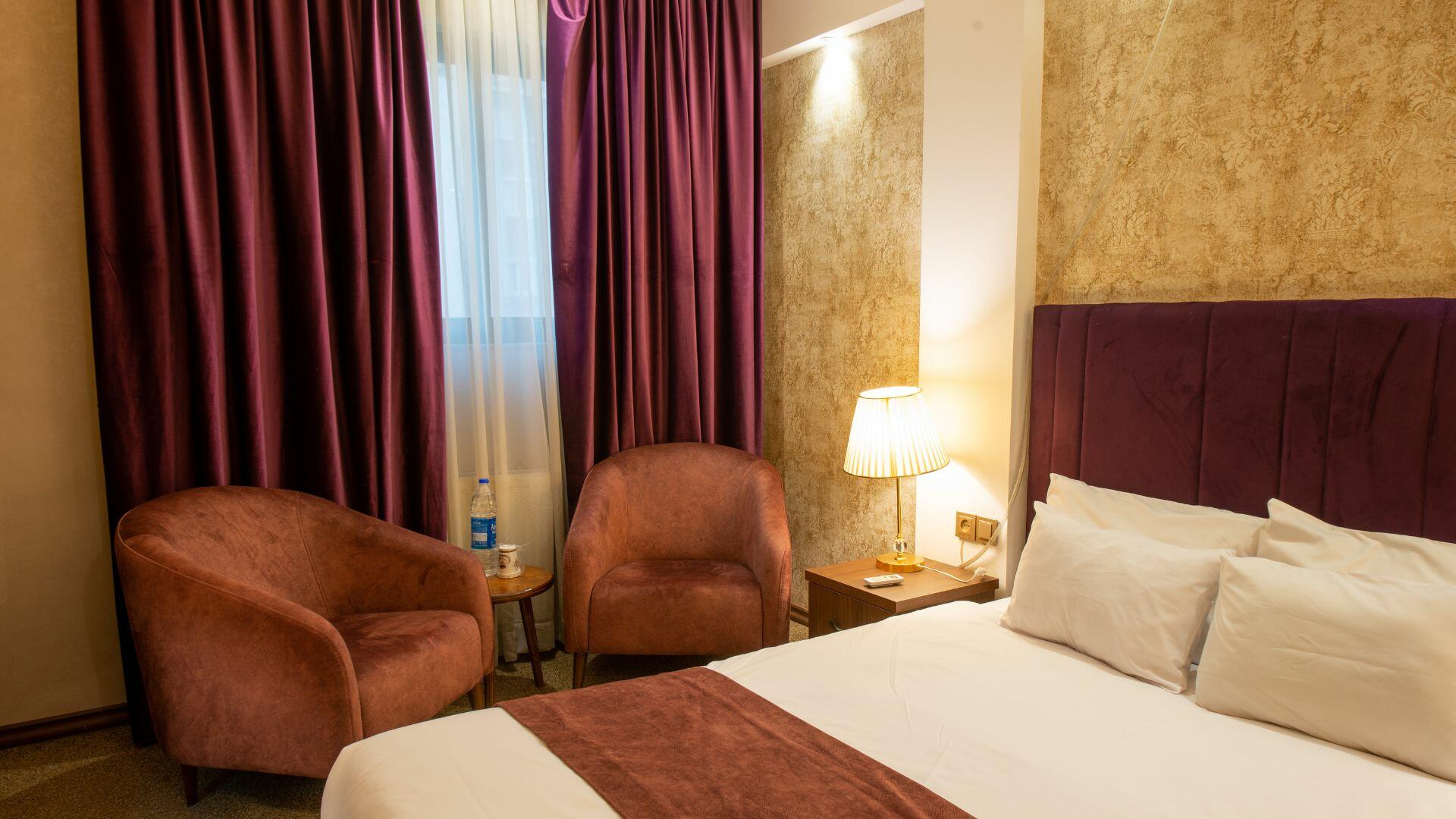 هتل تالار شیراز اتاق دو تخته دابل