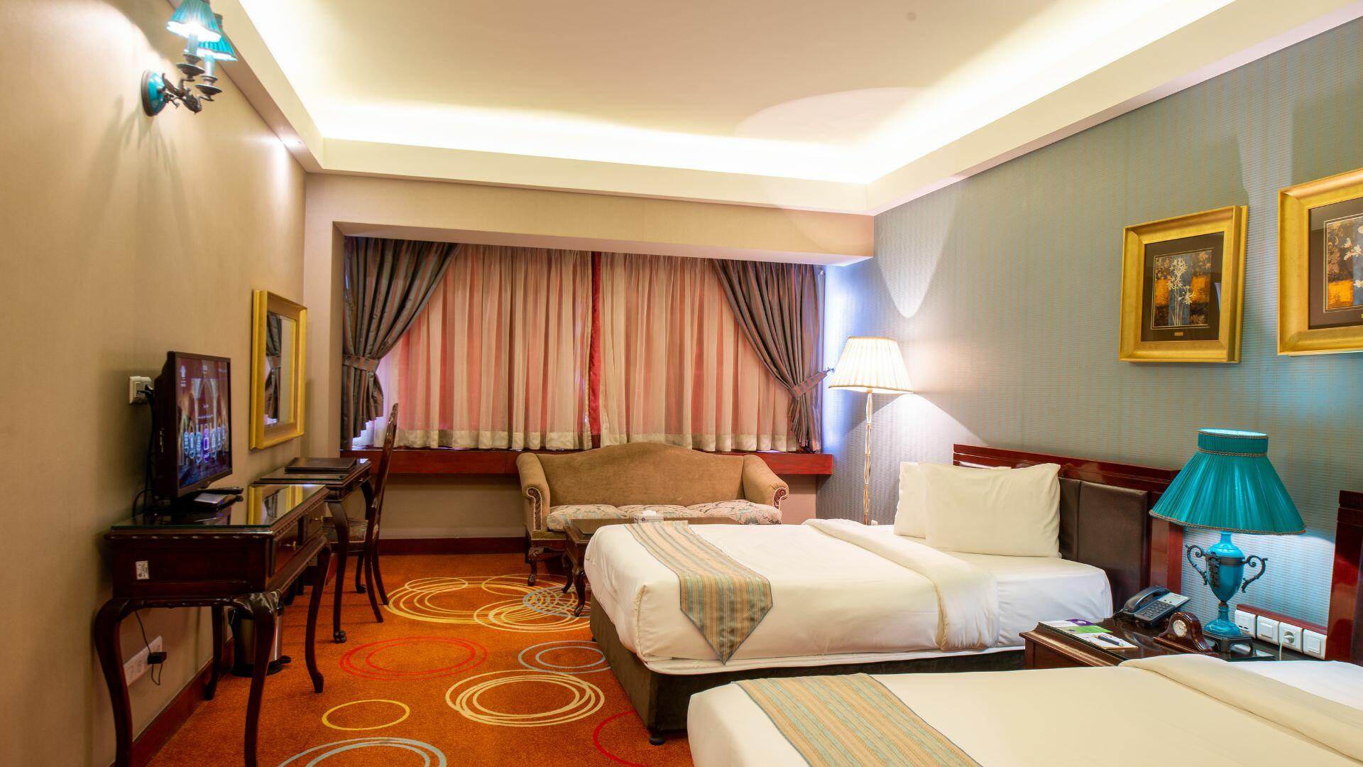 هتل بزرگ شیراز اتاق دوتخته تویین 2