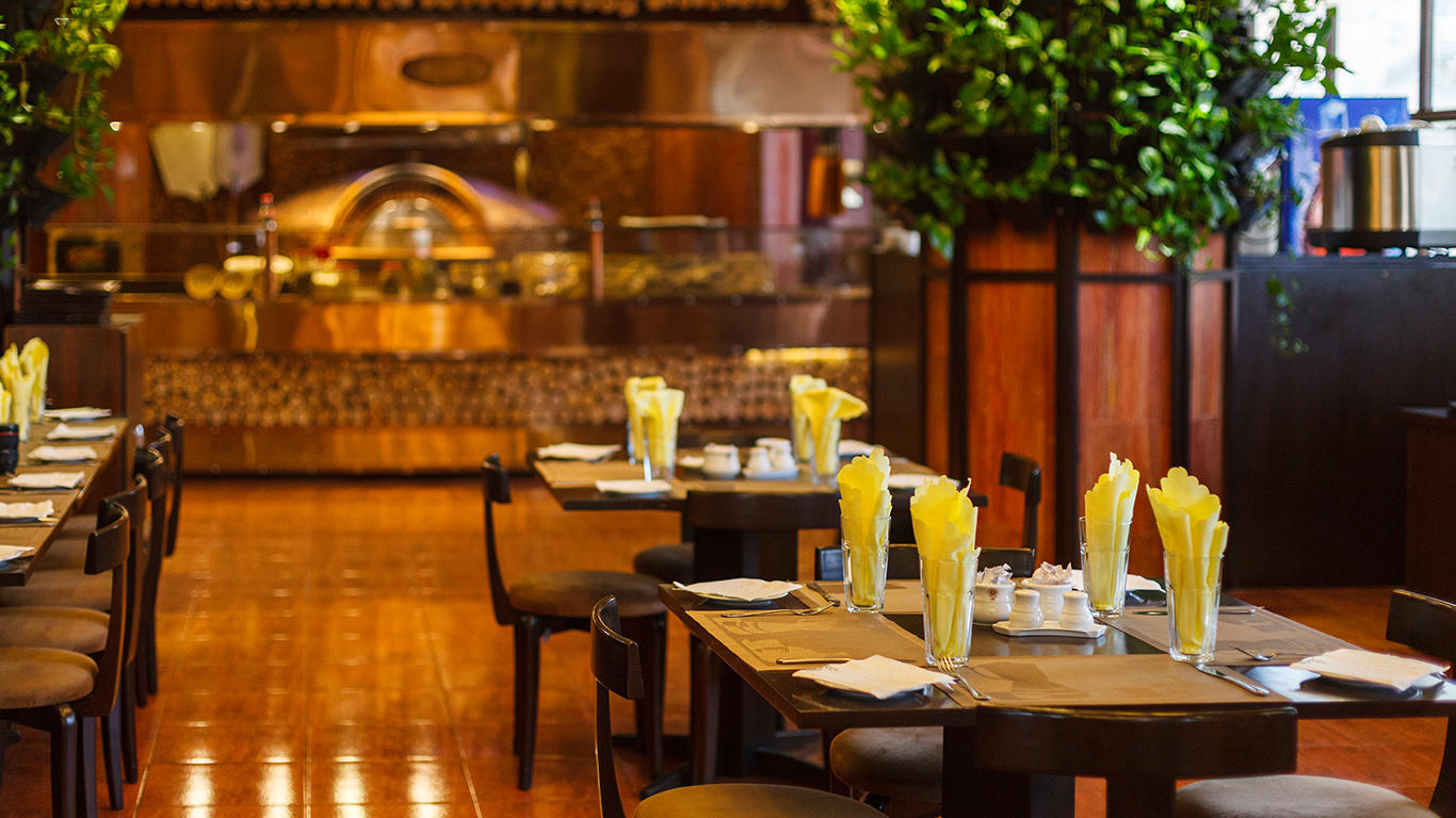 هتل بین المللی پارس شیراز رستوران 7