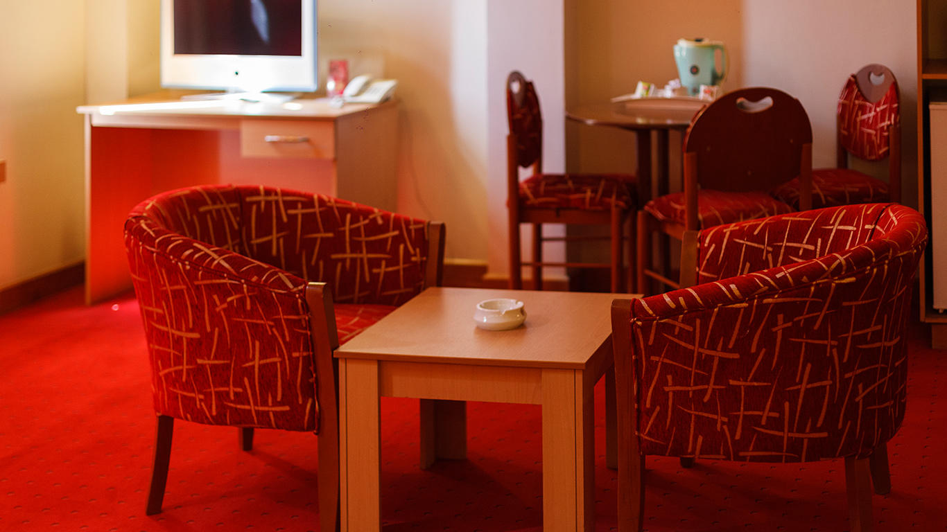 هتل بین المللی پارس شیراز فضای داخلی اتاق ها 2