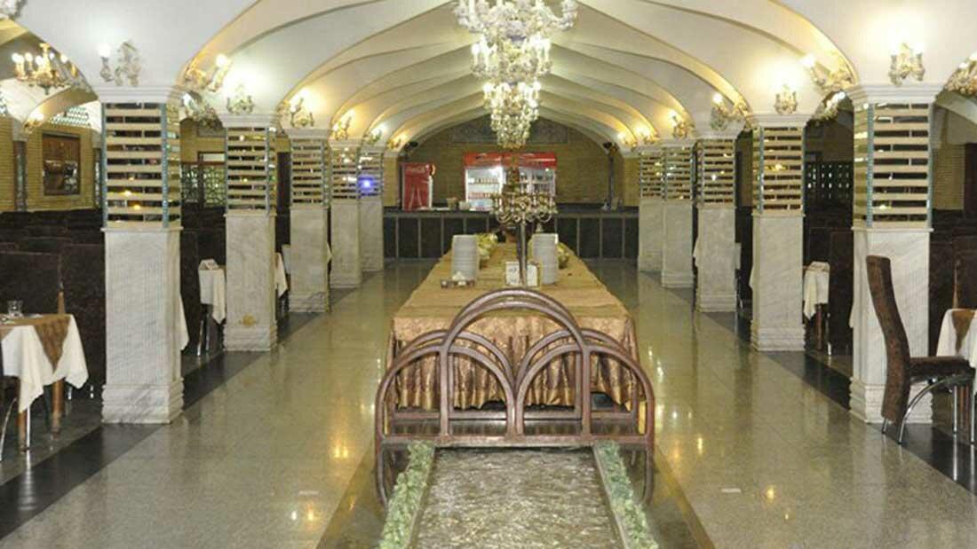 هتل جمشید کرمانشاه رستوران 2
