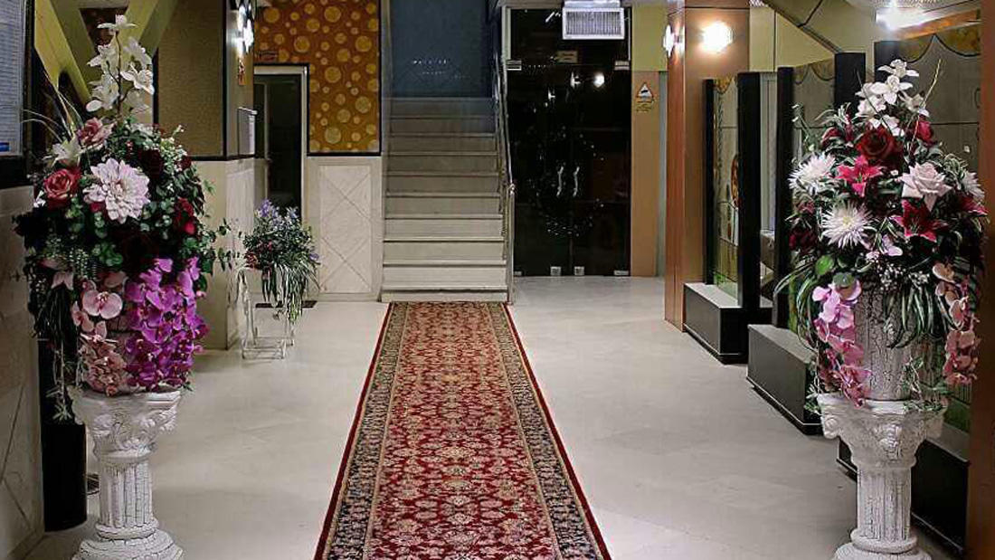 هتل آوازه مشهد لابی