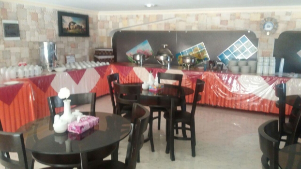 هتل اقصی محلات رستوران