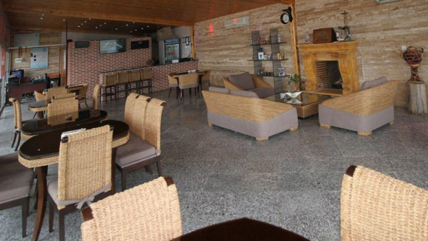 مجتمع گردشگری شهرک نفت نور رستوران