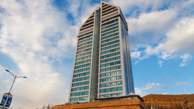 هتل چمران شیراز نمای بیرونی