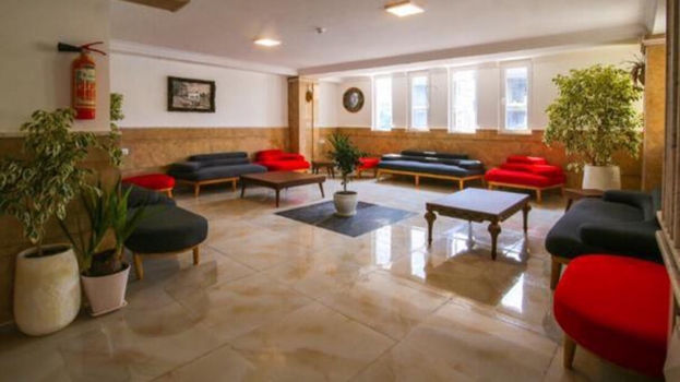 هتل آپارتمان رز آیند بابلسر هتل آپارتمان رز آیند بابلسر لابی