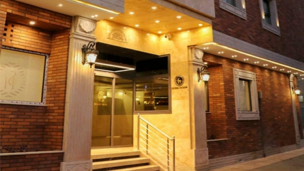 هتل سران اصفهان نمای بیرونی