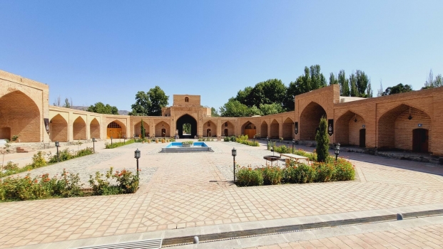 بوتیک هتل سنتی کوهاب نطنز فضای محوطه 2