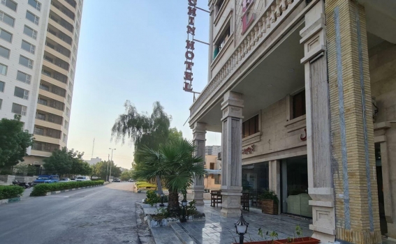 هتل لاچین قشم هتل لاچین قشم نمای بیرونی 2