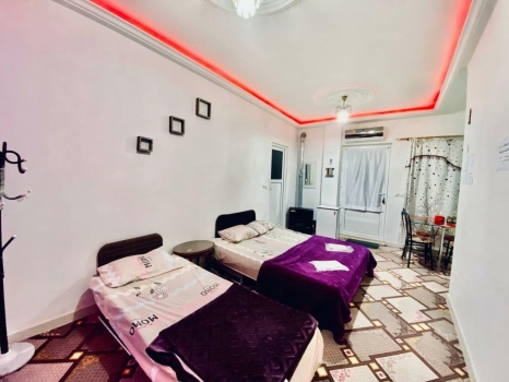 هتل تی تی باران بام سبز رضوانشهر مهمانسرا تی تی باران رضوانشهر اتاق پنج تخته 1