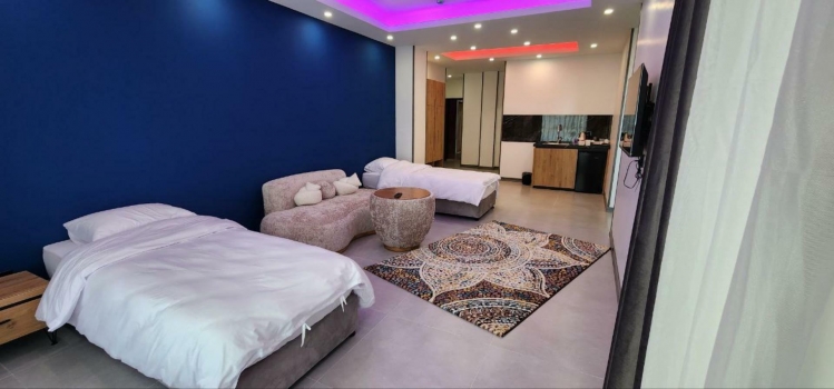 هتل ساحلی دینا تنکابن سوئیت دو خوابه شش تخته