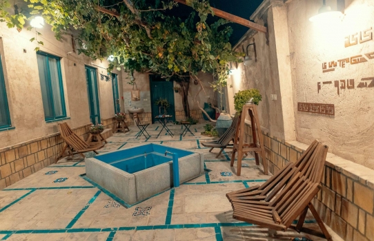 اقامتگاه سنتی منزل یزدان اصفهان فضای محوطه 2