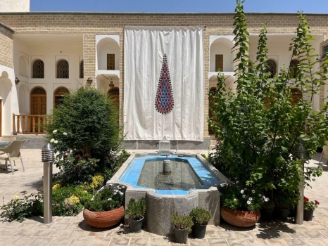 اقامتگاه سنتی عمارت خاتم اصفهان فضای داخلی اقامتگاه 5