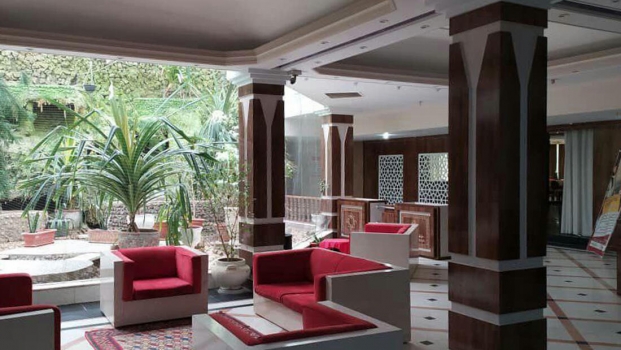 هتل پارسیان بم لابی