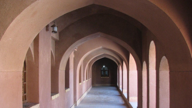 هتل ارگ تاریخی گوگد گلپایگان فضای بیرونی هتل 3