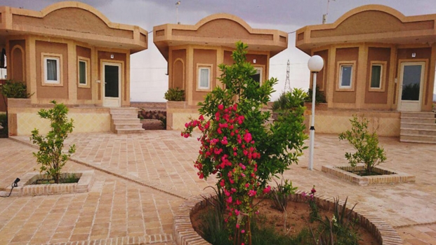 هتل نارنجستان طبس نمای بیرونی ۲