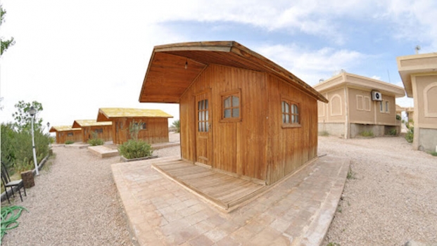 هتل نارنجستان طبس نمای بیرونی ۵