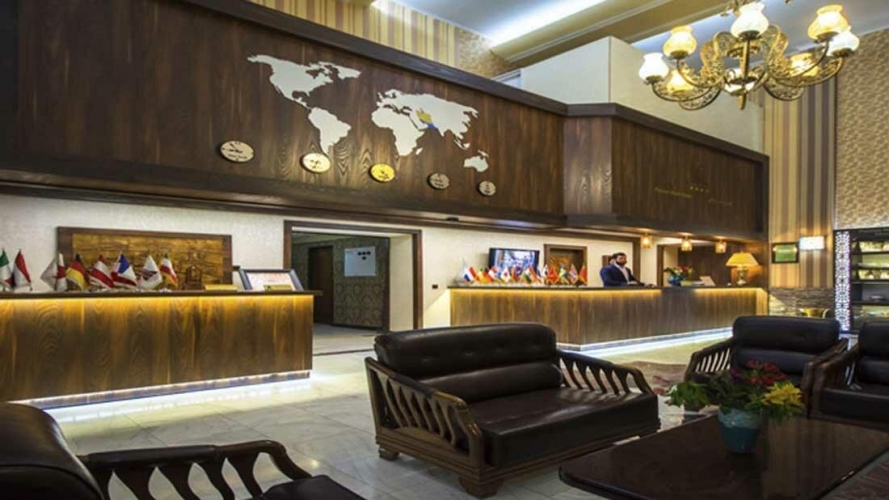 هتل پارسیان بوعلی همدان لابی