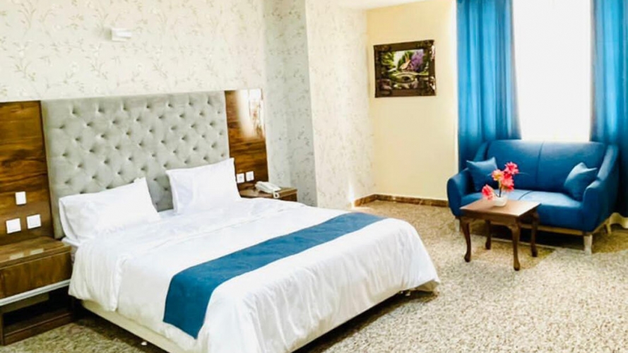 هتل دیانا پلاس قشم هتل دیانا پلاس قشم فضای داخلی اتاق ها ۱