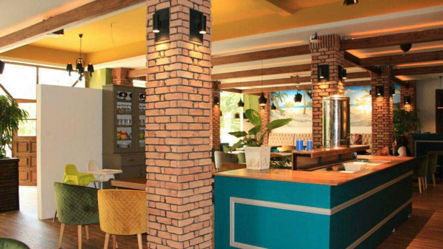 هتل رویان قائم کیش کافی‌شاپ