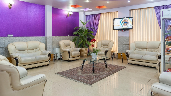 هتل آپارتمان گلاره مشهد لابی