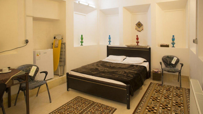 خانه مسافر حس خوب یزد اتاق دوتخته دابل 2