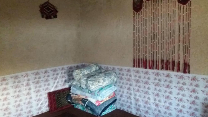 اقامتگاه بومگردی ترکمن ایل کلاله فضای داخلی اتاق ها