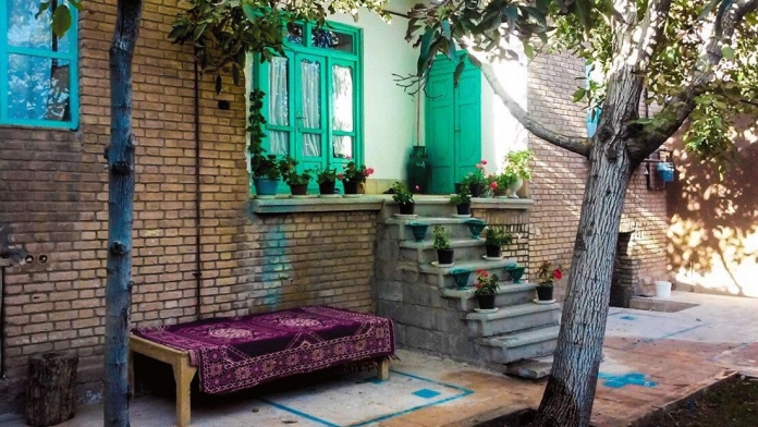 اقامتگاه بومگردی خانه جواهری بویین و میاندشت فضای داخلی اقامتگاه 3