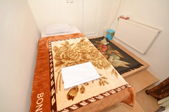 هتل سنتی زیبا شیراز اتاق یک تخته