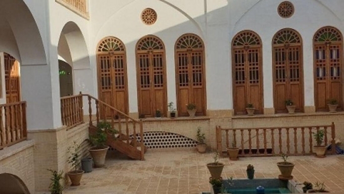 اقامتگاه سنتی گیواک کاشان فضای داخلی اقامتگاه 2