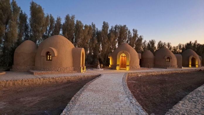اقامتگاه سنتی مشجری اصفهان نمای بیرونی 2