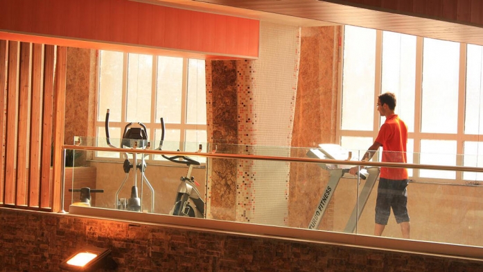 هتل ارشاد سرعین استخر هتل ارشاد سرعین استخر