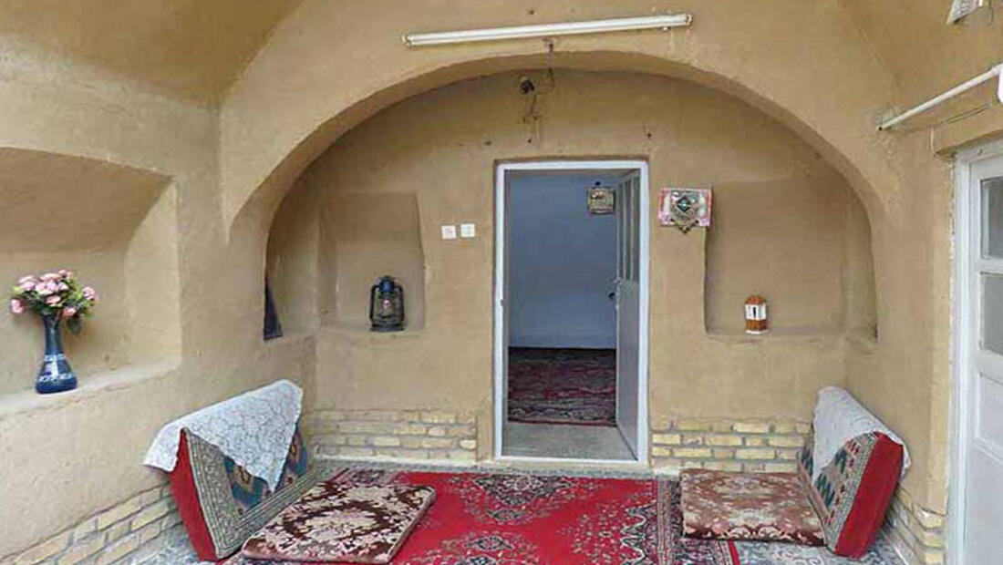 اقامتگاه بومگردی وستا میبد فضای داخلی اقامتگاه 2