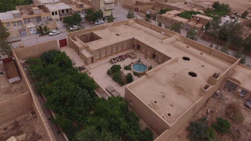 اقامتگاه بوم‌گردی رستاق اشکذر نمای بیرونی 1