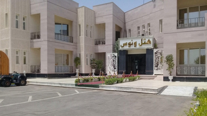 هتل ونوس چابهار نمای بیرونی