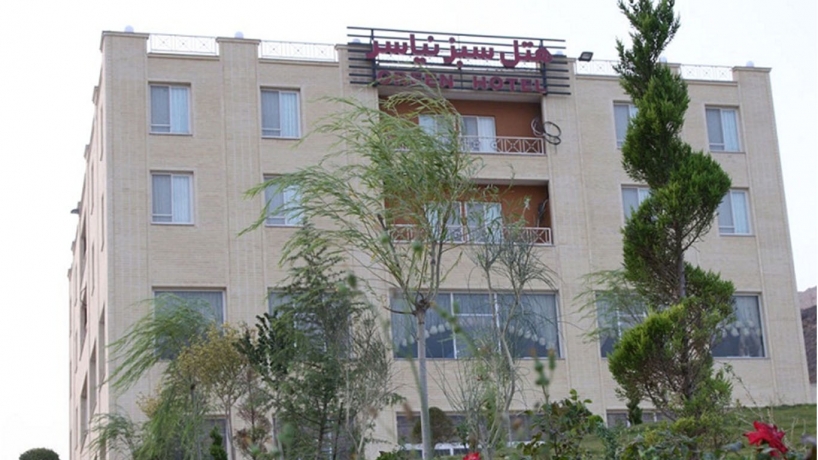 هتل سبز نیاسر نمای بیرونی