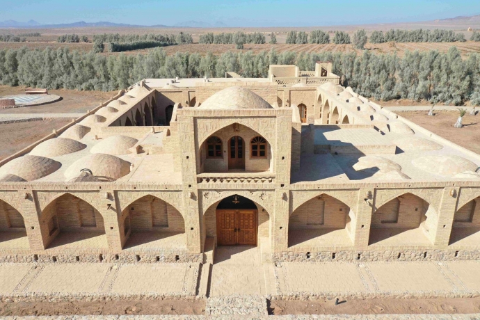 اقامتگاه سنتی مشجری اصفهان نمای بیرونی 1