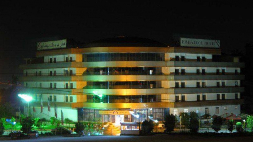 هتل بیشاپور کازرون نمای بیرونی 1